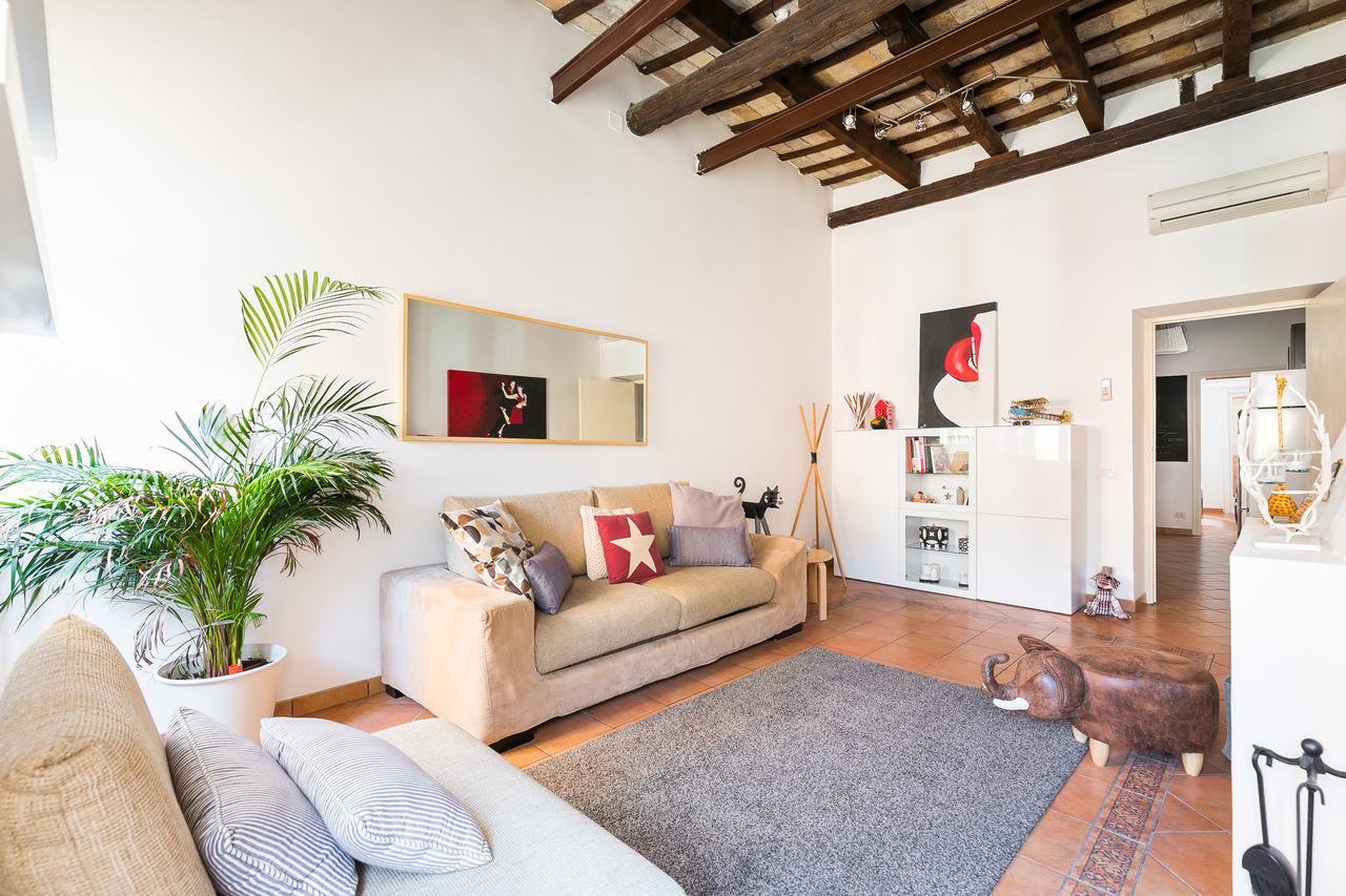 Apartamento de 67 m2, 1 quarto(s) e 1 banheiro(s) em Trastevere Roma Exterior foto