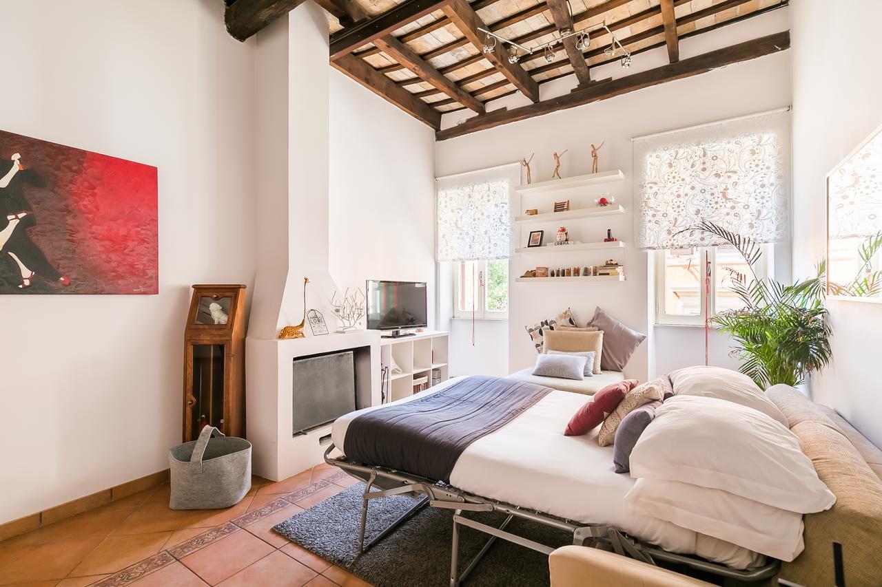 Apartamento de 67 m2, 1 quarto(s) e 1 banheiro(s) em Trastevere Roma Exterior foto