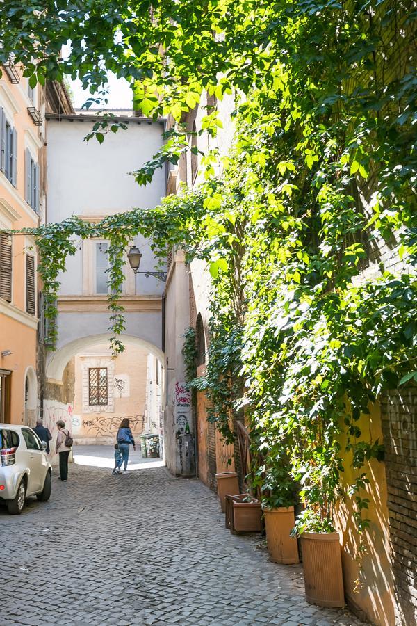 Apartamento de 67 m2, 1 quarto(s) e 1 banheiro(s) em Trastevere Roma Exterior foto