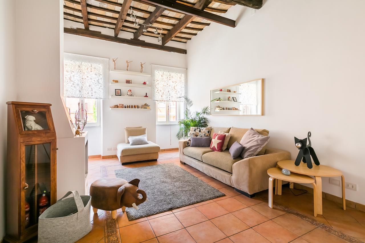 Apartamento de 67 m2, 1 quarto(s) e 1 banheiro(s) em Trastevere Roma Exterior foto