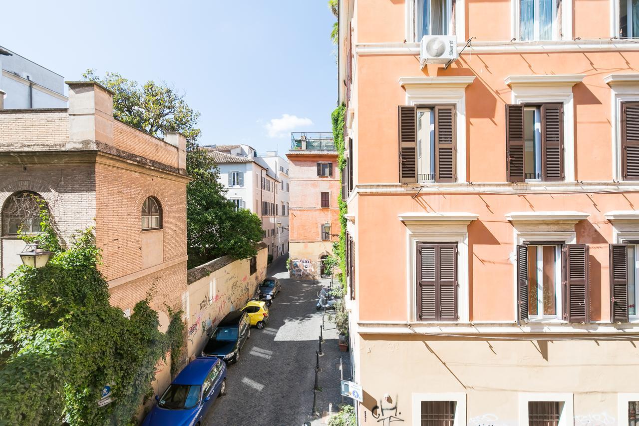 Apartamento de 67 m2, 1 quarto(s) e 1 banheiro(s) em Trastevere Roma Exterior foto